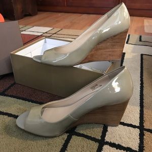 Franco Sarto wedges